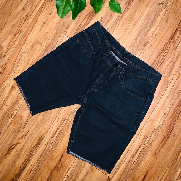 NWOT Comune David dark denim shorts - Picture 3 of 6